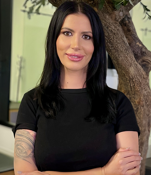 Pre-Workout Assisted Stretches to Prevent Injury